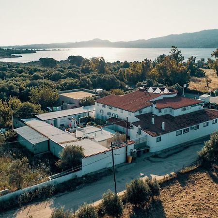 Hotel Il Timone Cugnana Buitenkant foto