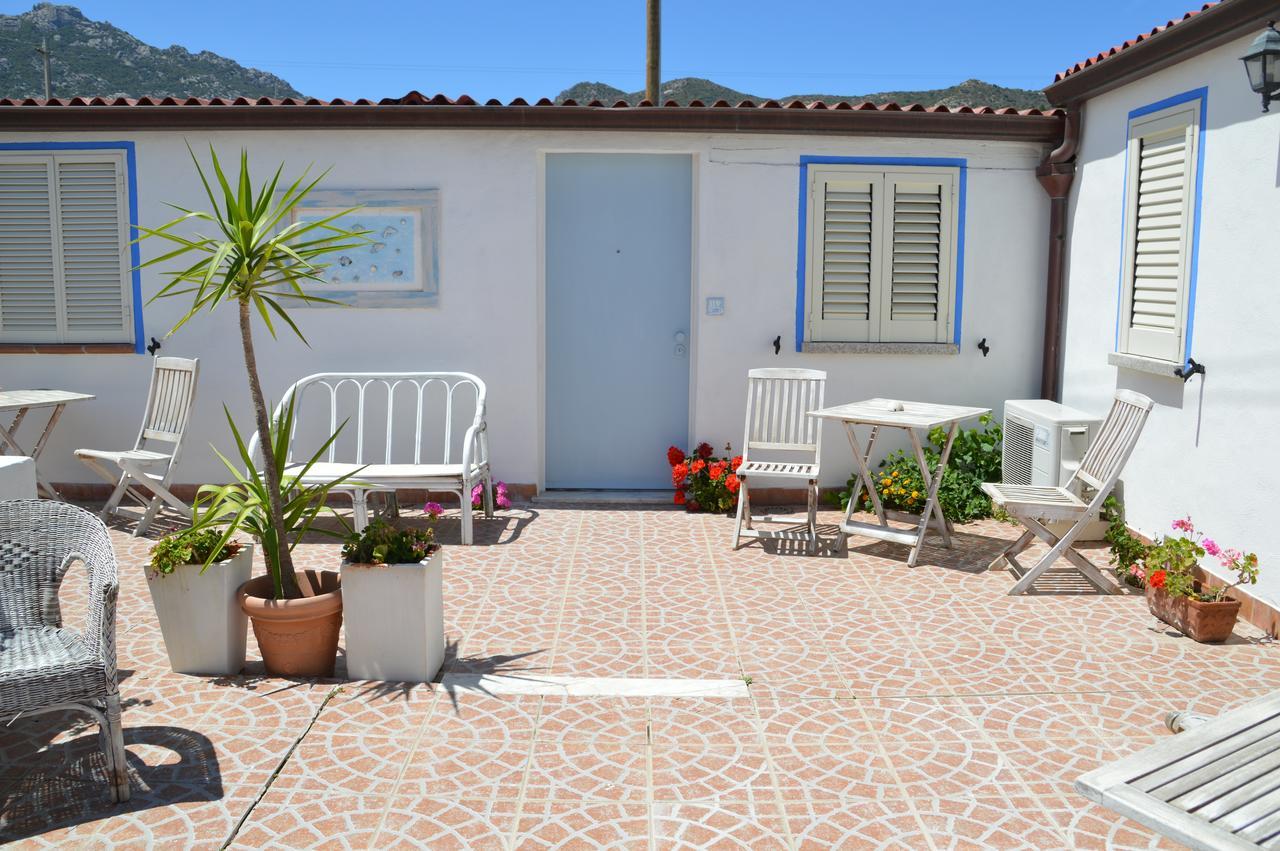 Hotel Il Timone Cugnana Buitenkant foto