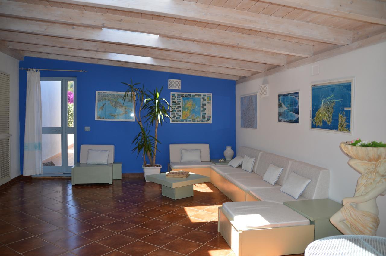 Hotel Il Timone Cugnana Buitenkant foto