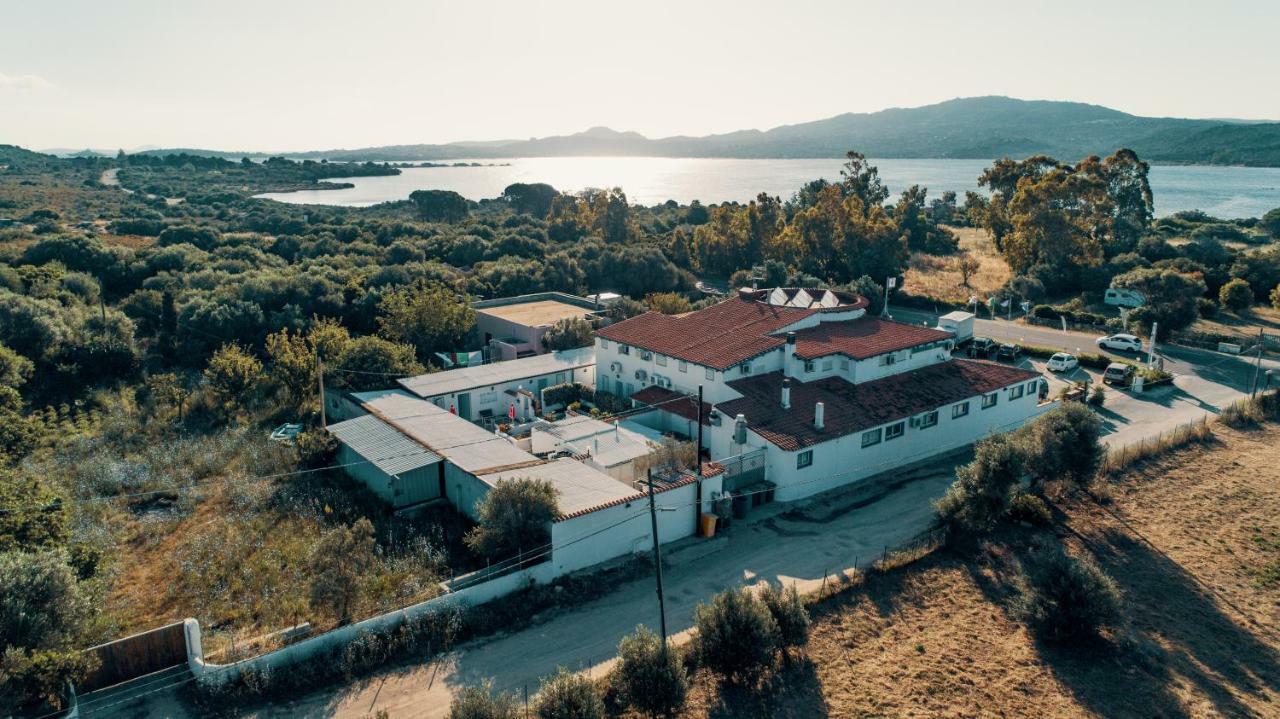 Hotel Il Timone Cugnana Buitenkant foto